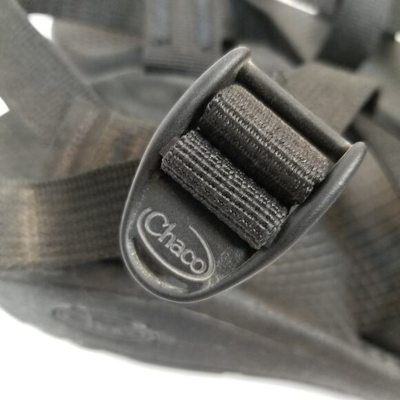 Chaco Women's Z/2 Adjustable Strap Classic Sandal Black Size 7 - Picture 3 of 9